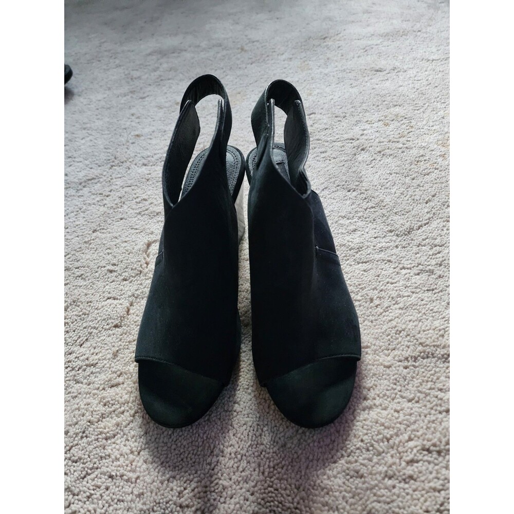 Steven By Steve Madden Forster Peep Toe Bootie Size 8